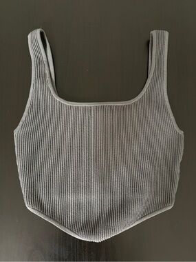 Babaton Aritzia gray corset crop top square top